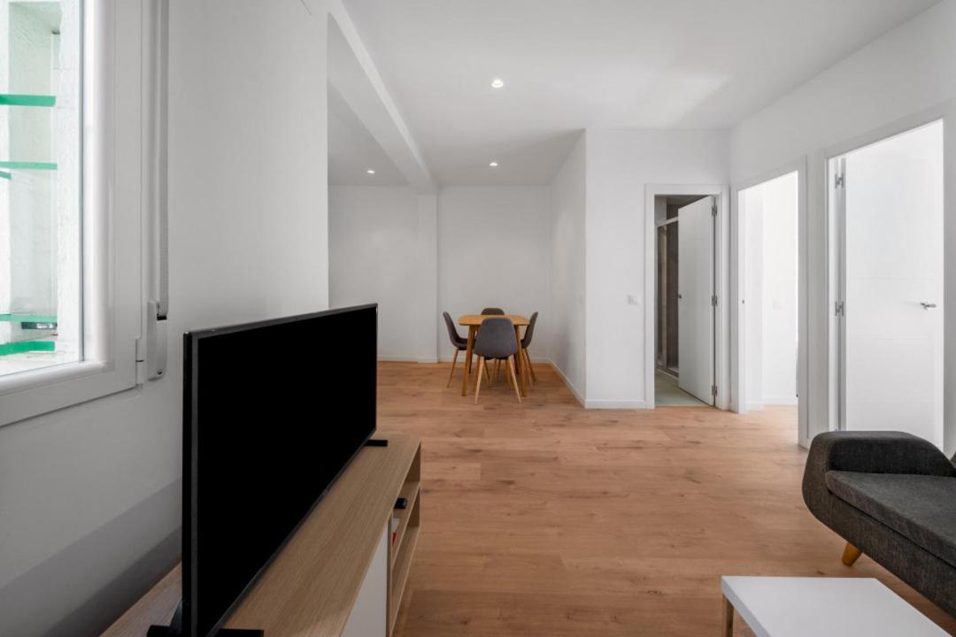 2 Bedrooms 1 Bathroom Furnished - Delicias - Bright - Mintystay Madrid Exterior photo